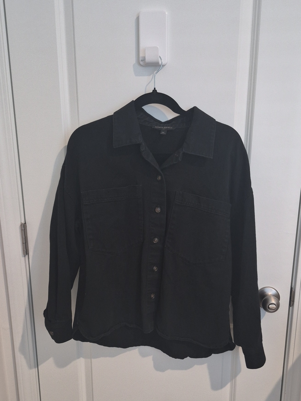 Women Banana Republic Button-Front Jacket in Black